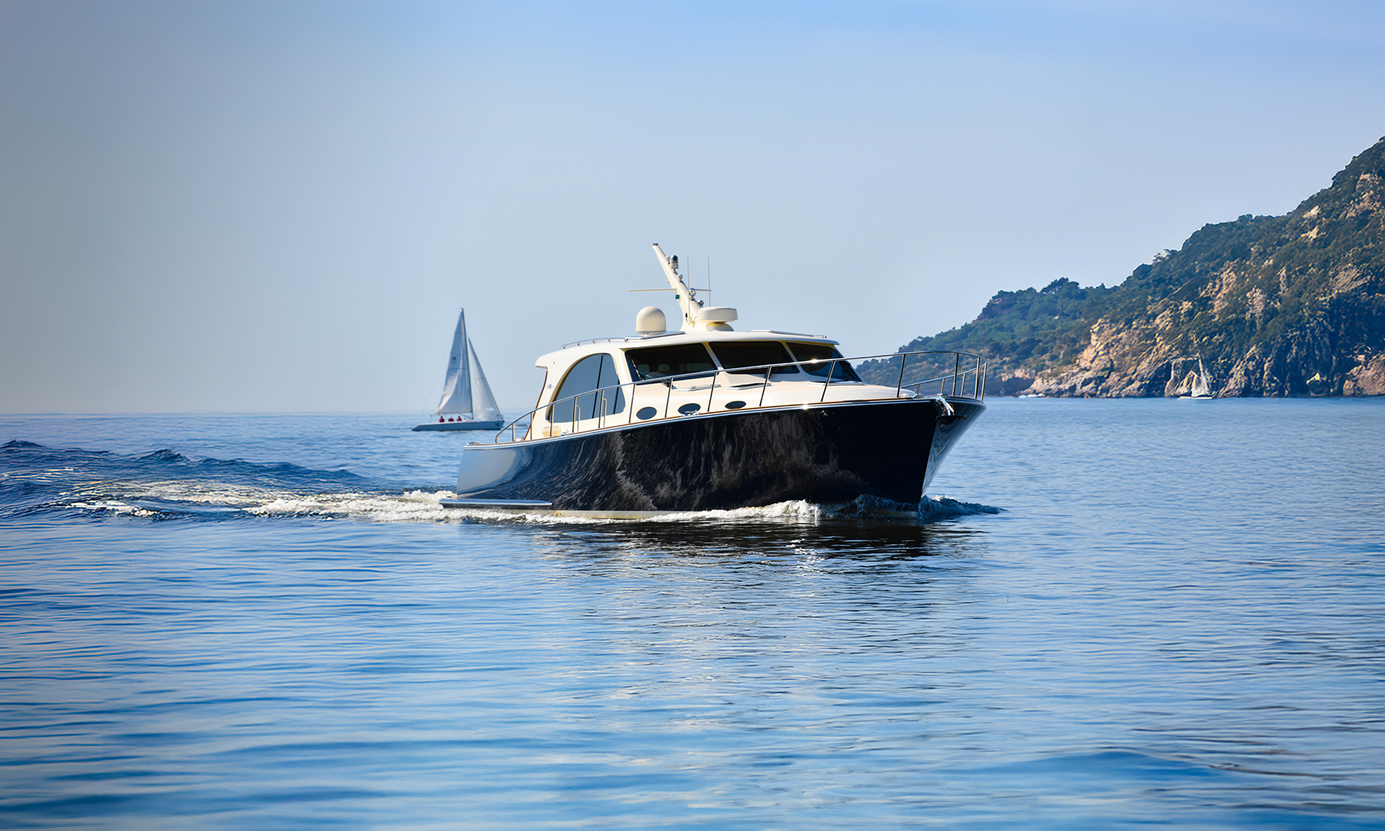 Experience Palm Beach Motor Yachts on the Water